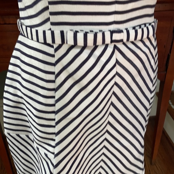 NWT Taylor Navy Striped Fit & Flare Dress Size 14 - Picture 4 of 16